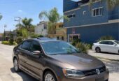 VOLKSWAGEN JETTA SEL 2011