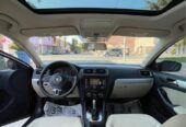 VOLKSWAGEN JETTA SEL 2011