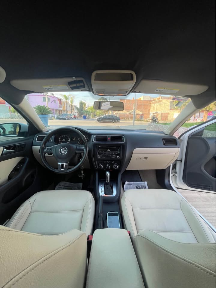 Volkswagen Jetta 2012