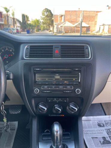 Volkswagen Jetta 2012
