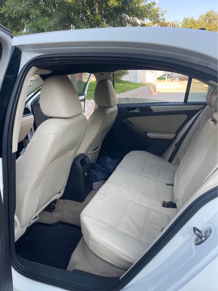 Volkswagen Jetta 2012