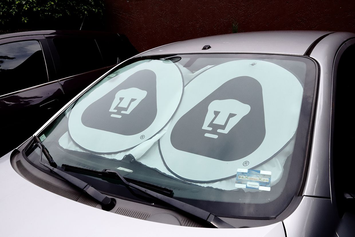 CUBRE PARABRISAS PARA AUTOS, PARASOLES PARA CAMIONETAS, PARA SOL PARA TRACTOCAMIONES PERSONALIZADOS