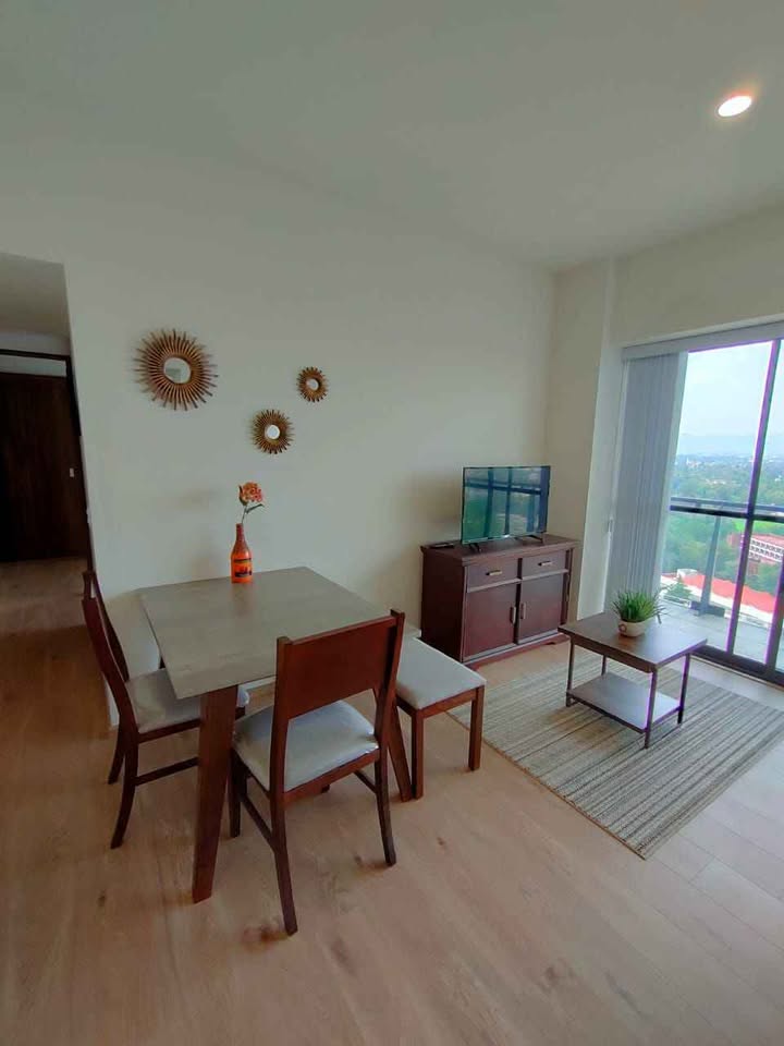 BONITO DEPARTAMENTO AMUEBLADO EN TORRE CADU CON BALCÓN Y ROOF GARDEN PRIVADO