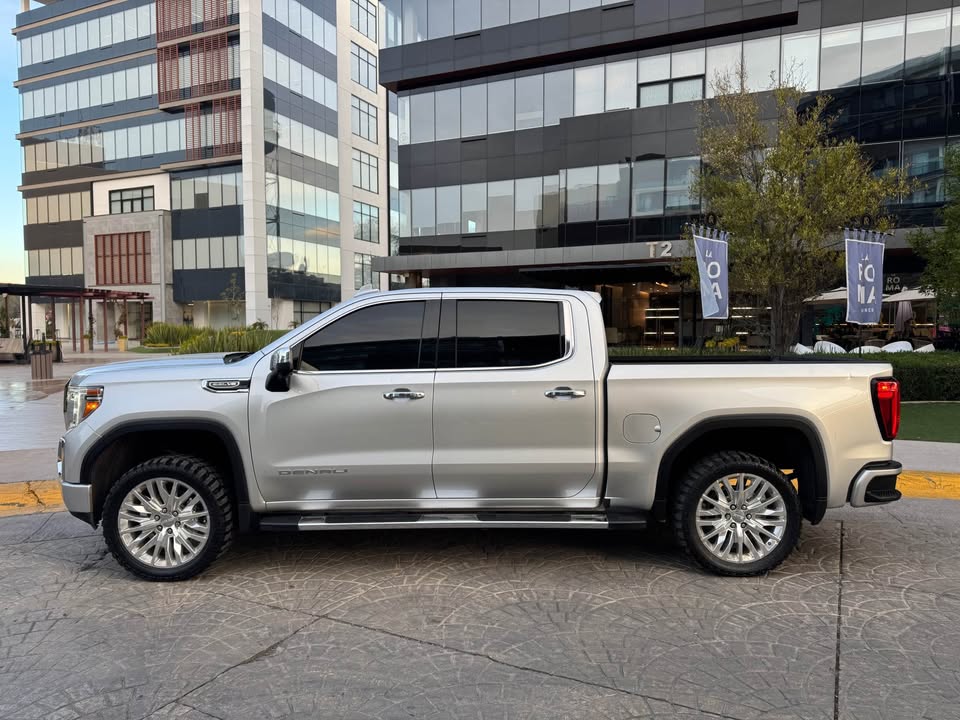 GMC SIERRA DENALI 2019