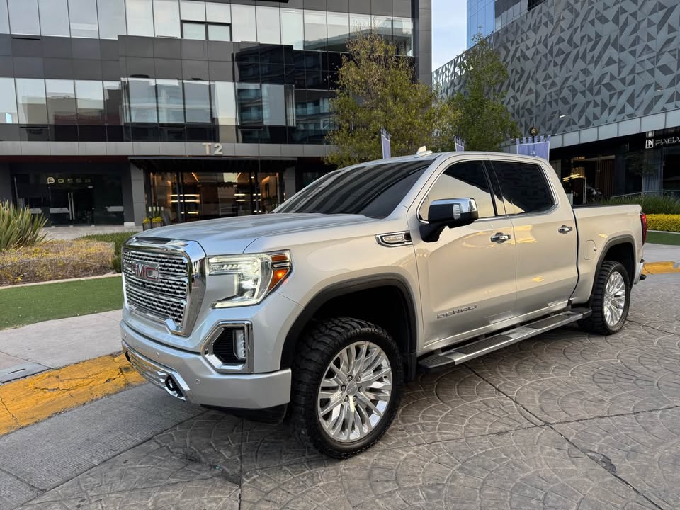 GMC SIERRA DENALI 2019