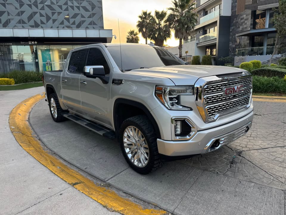 GMC SIERRA DENALI 2019