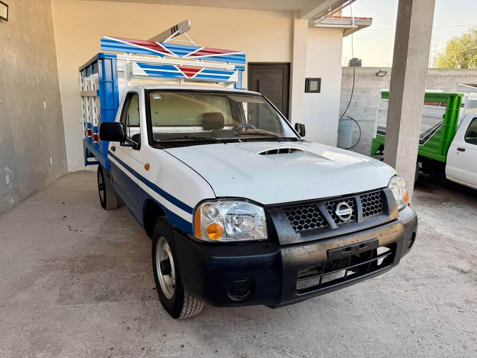 Nissan NP300 diésel modelo 2006