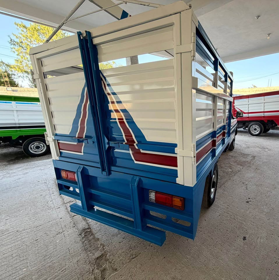 Nissan NP300 diésel modelo 2006