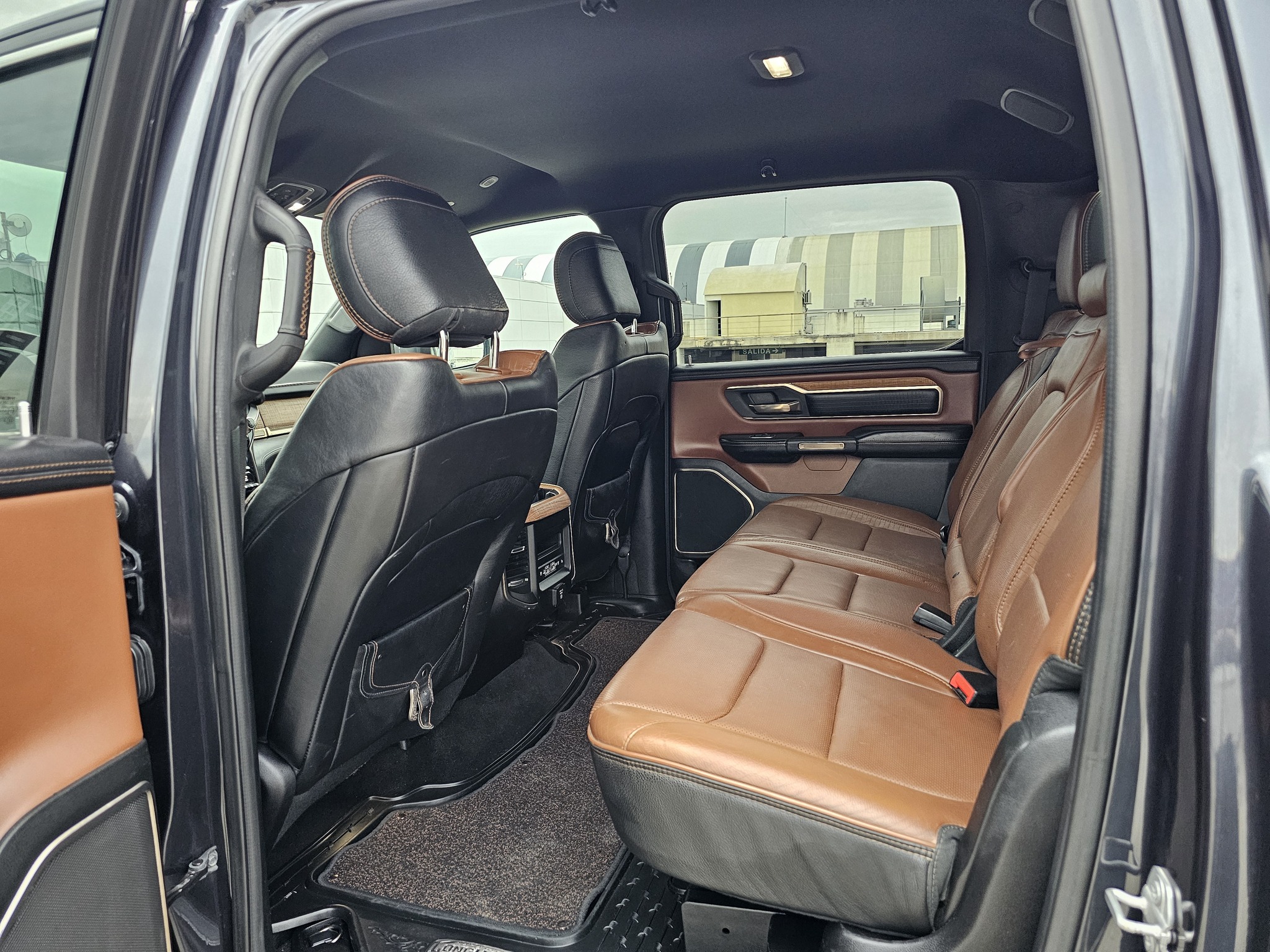 RAM LONG HORN 4X4 2019