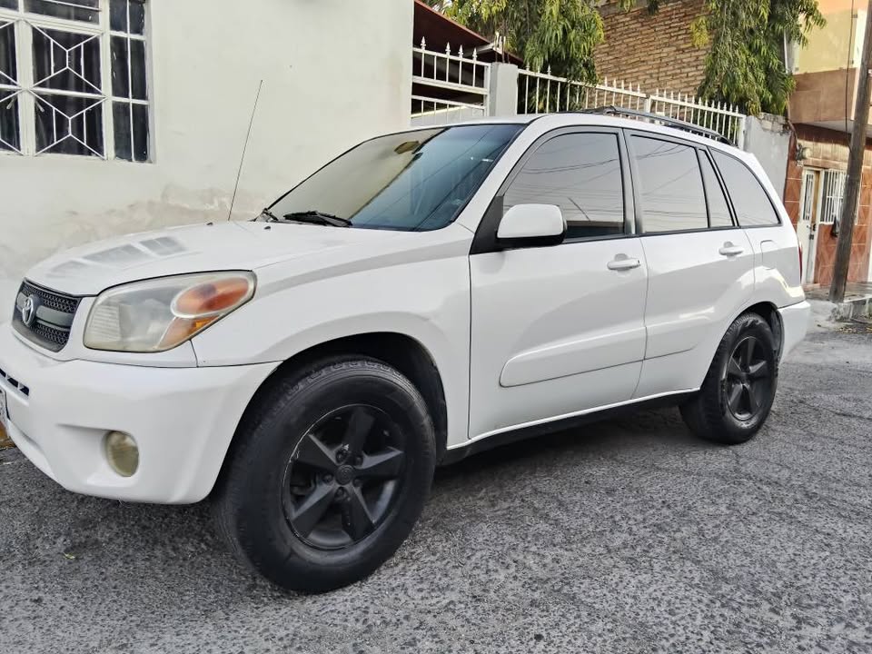 Toyota RAV4 2005