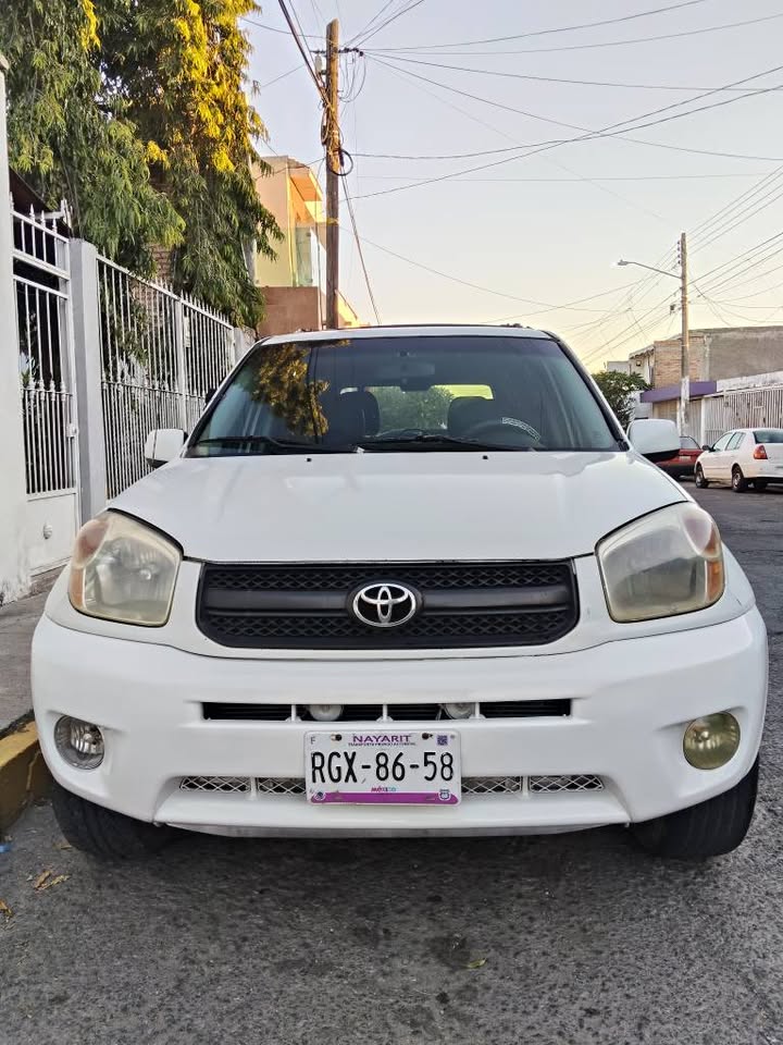 Toyota RAV4 2005