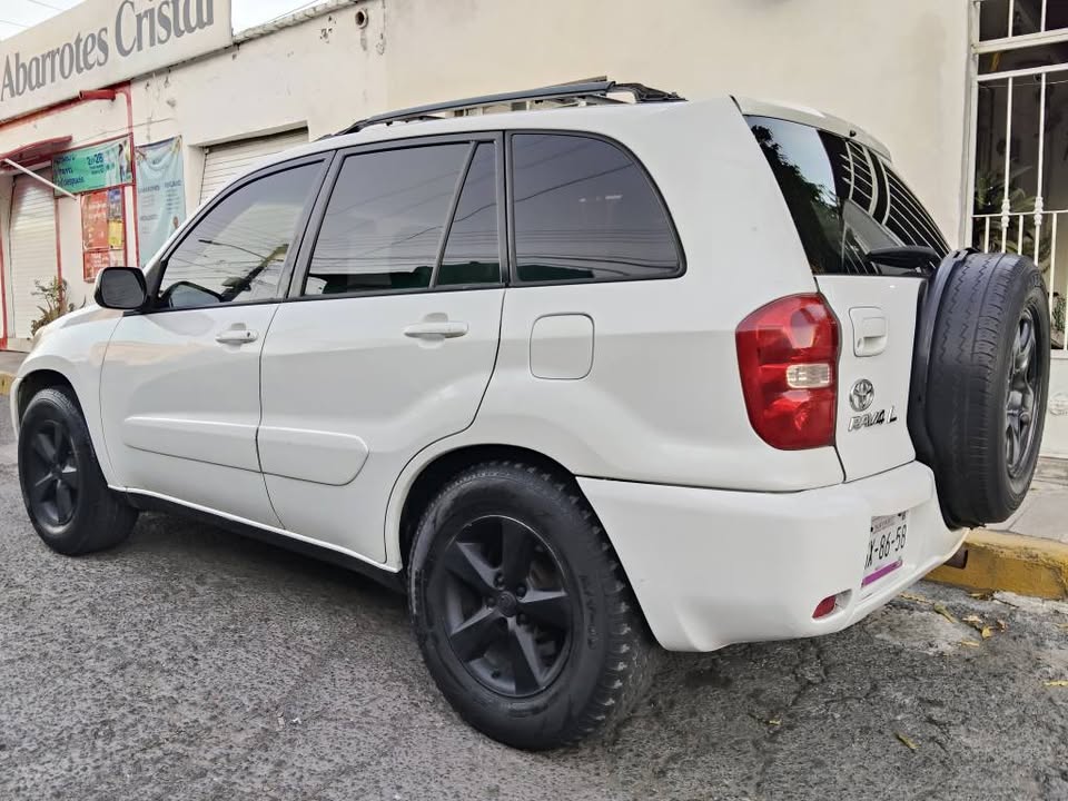 Toyota RAV4 2005