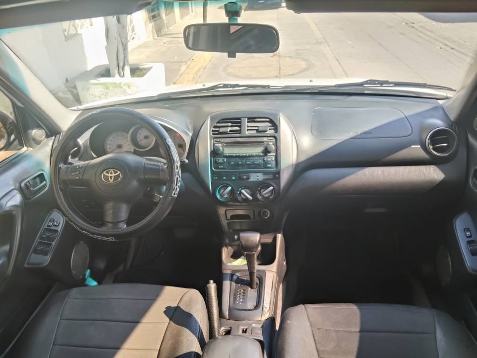Toyota RAV4 2005