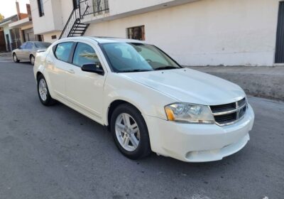 Dodge-avenger-sxt-2008-1