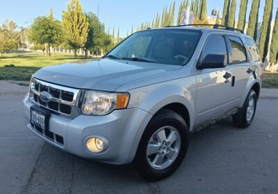 FORD-ESCAPE-2009-1
