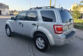 HERMOSA FORD ESCAPE 2009 AMERICANA SIN LEGALIZAR