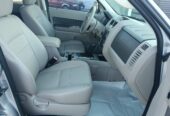 HERMOSA FORD ESCAPE 2009 AMERICANA SIN LEGALIZAR