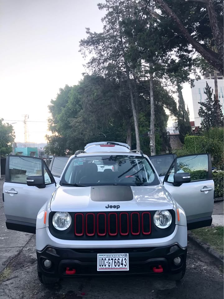 CAMIONETA JEEP RENEGADE 2017
