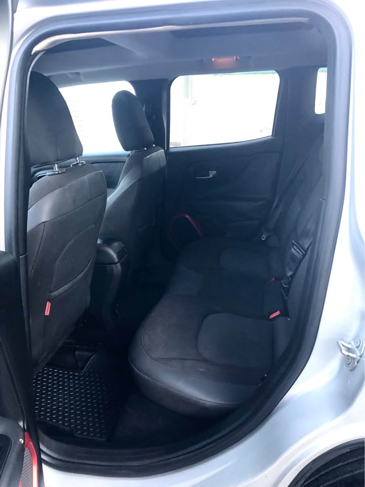 CAMIONETA JEEP RENEGADE 2017