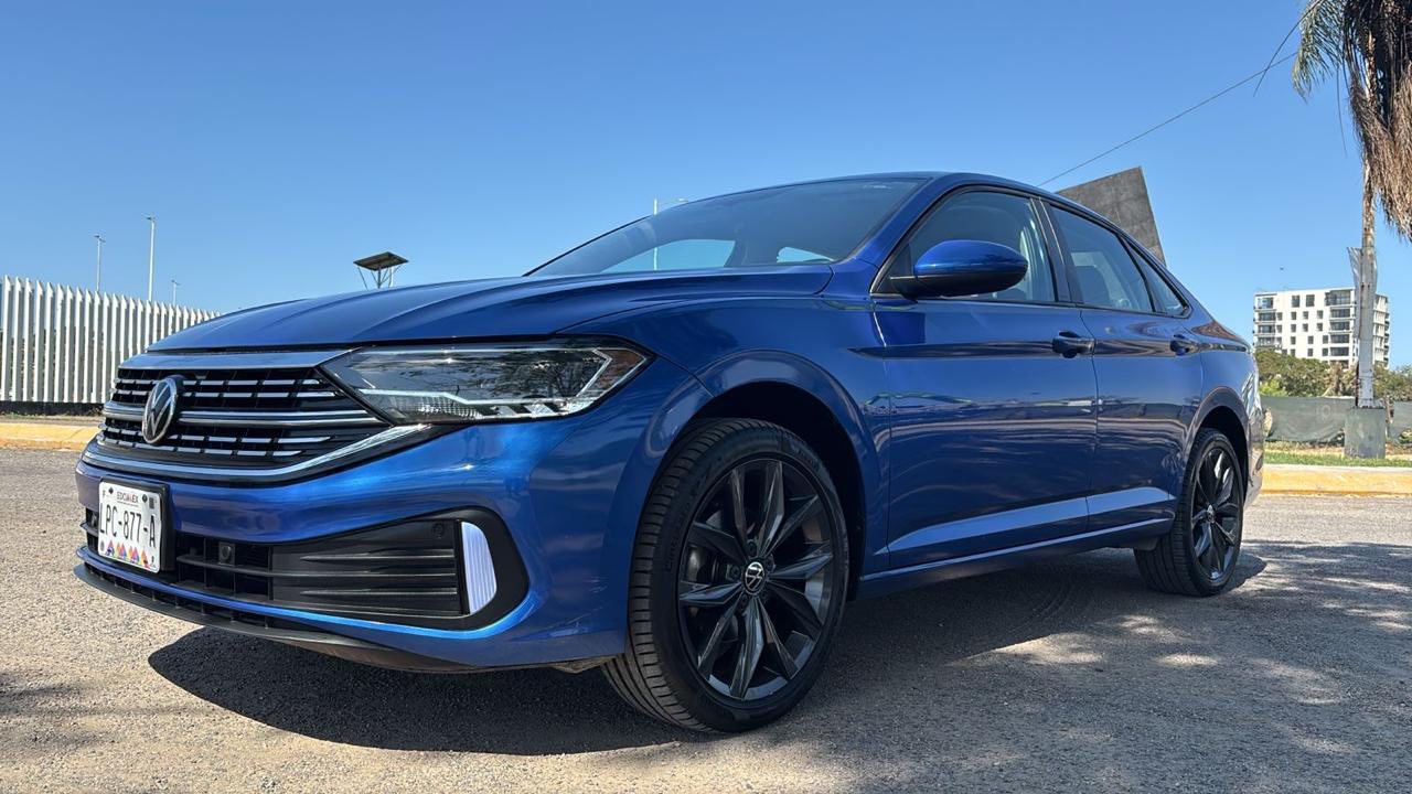 VOLKSWAGEN JETTA 2023 COMFORTLINE