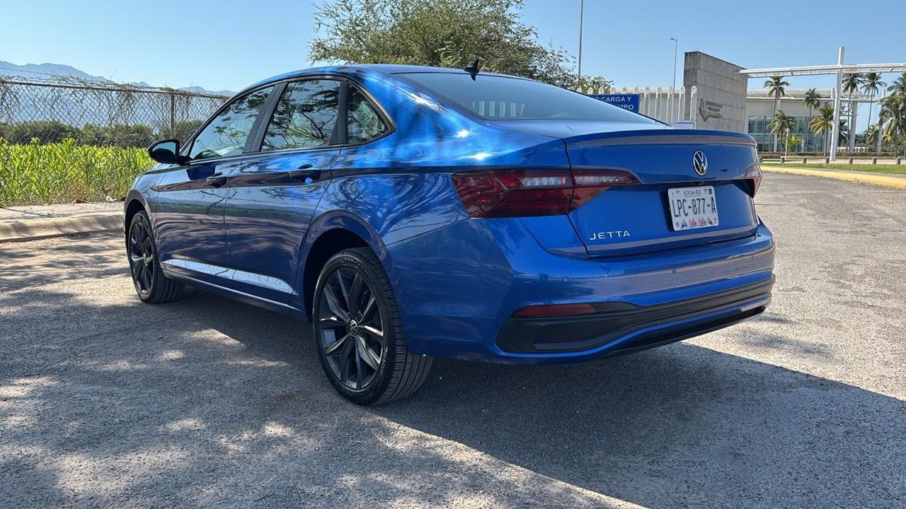 VOLKSWAGEN JETTA 2023 COMFORTLINE