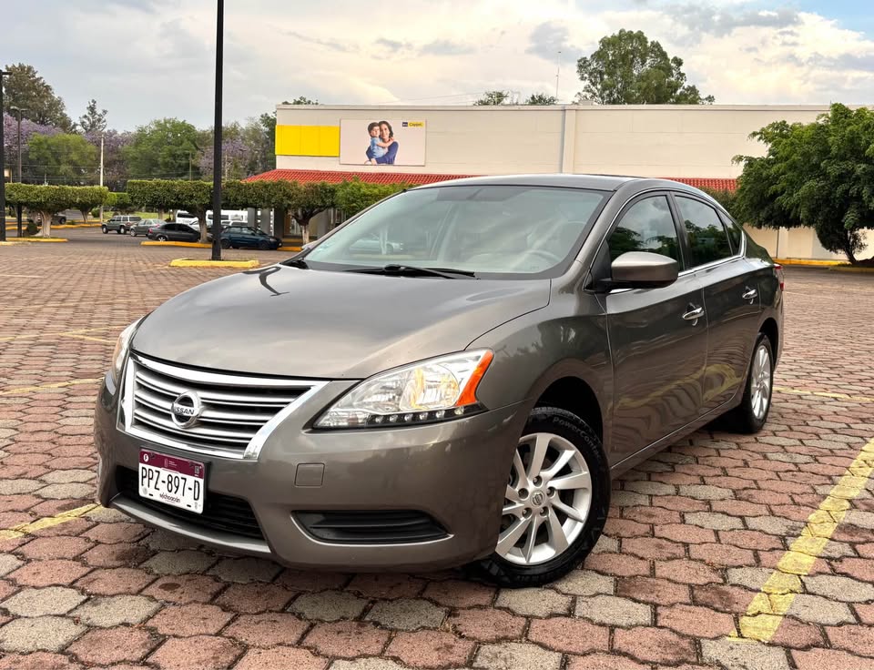 NISSAN – SENTRA SV – 2014