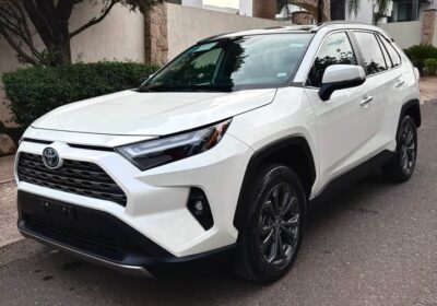 Toyota-Rav4-1
