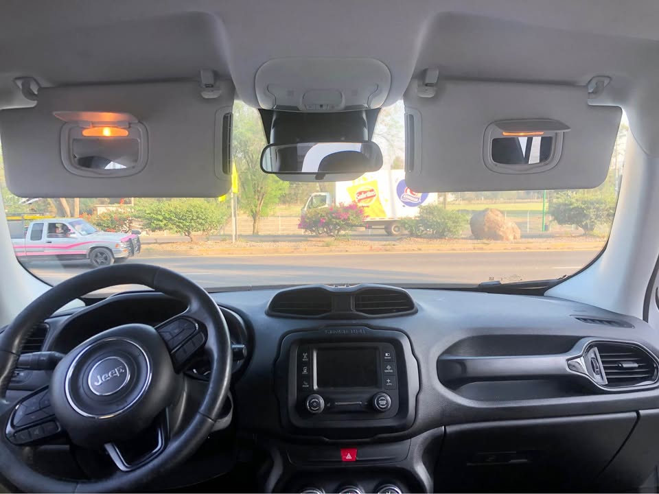 CAMIONETA JEEP RENEGADE 2017