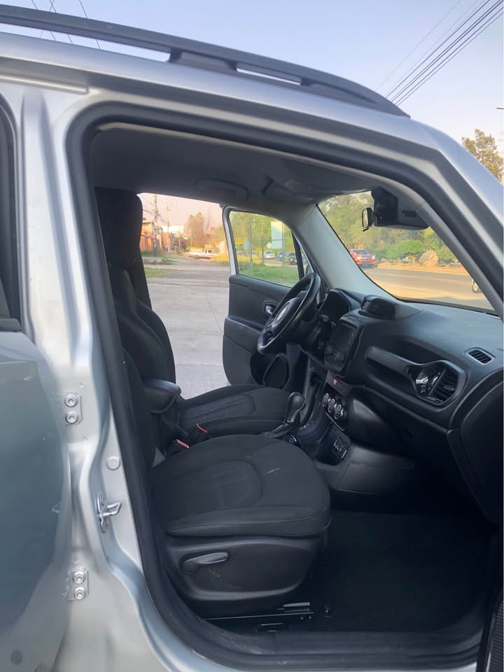 CAMIONETA JEEP RENEGADE 2017