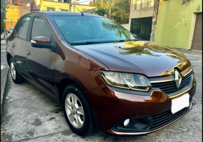 RENAULT-LOGAN-2015-1