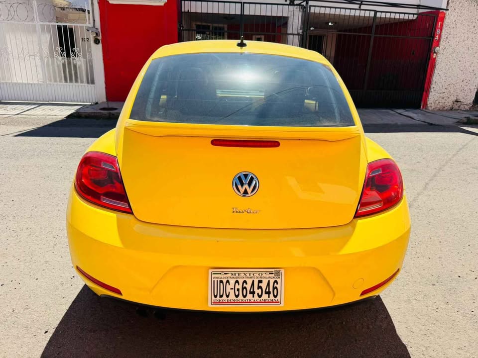 BEETLE 2016 TURBO EQUIPADO