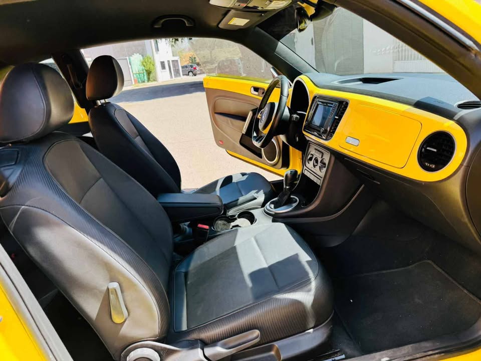 BEETLE 2016 TURBO EQUIPADO
