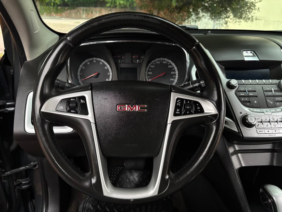 GMC – TERRAIN SLT – 2010