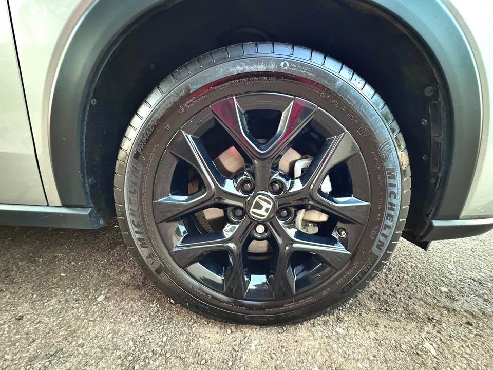 Honda HR-V Sport 2023 Plata