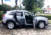 BONITA JEEP CHEROKE 2015