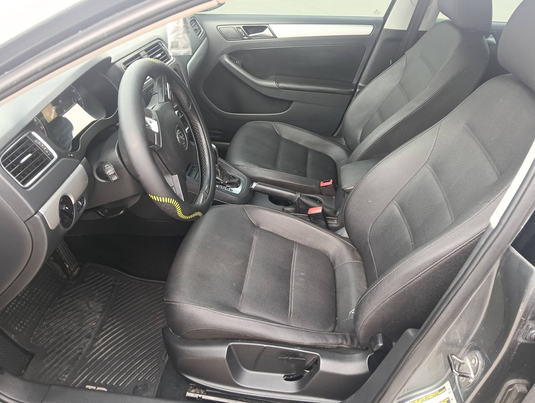BONITO JETTA SEL MK6 2011 AMERICANO SIN LEGALIZAR