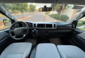 Toyota Hiace 2018 | 15 pasajeros