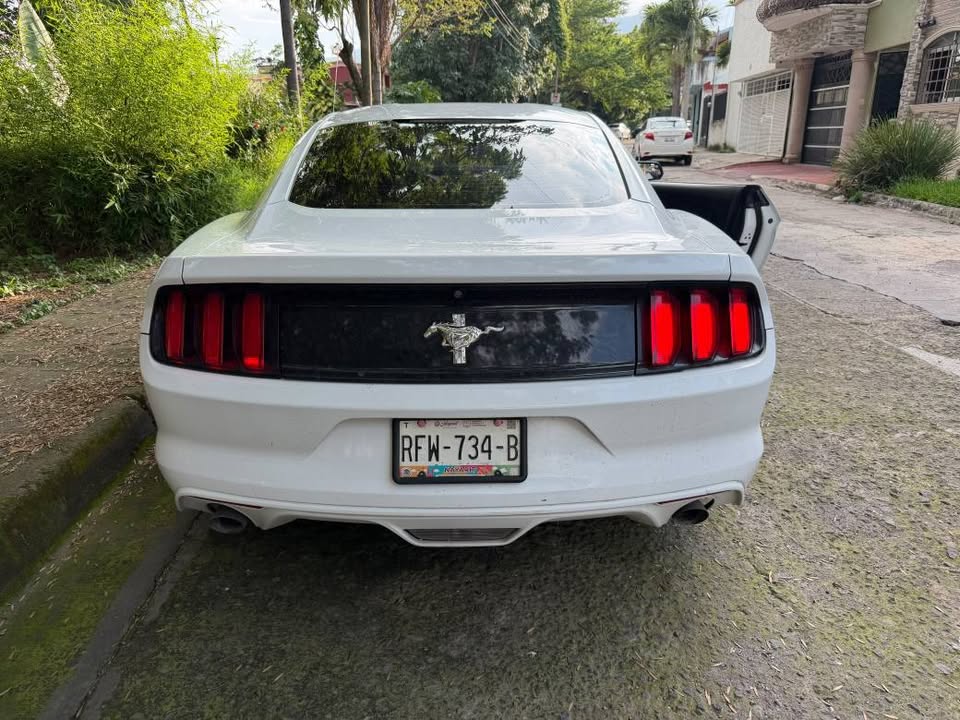 Ford Mustang 2016