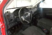 NISSAN NP300 2019 EXCELENTES CONDICIONES