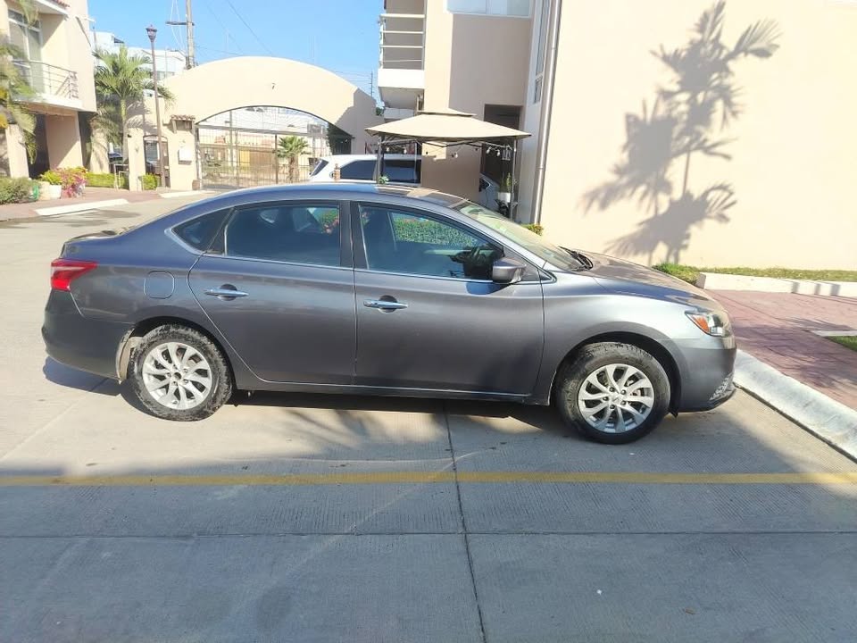 Nissan Sentra 2019