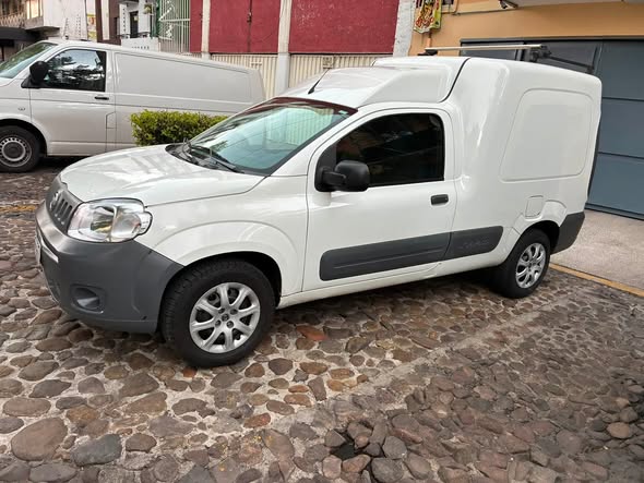 RAM PROMASTER 700 2018