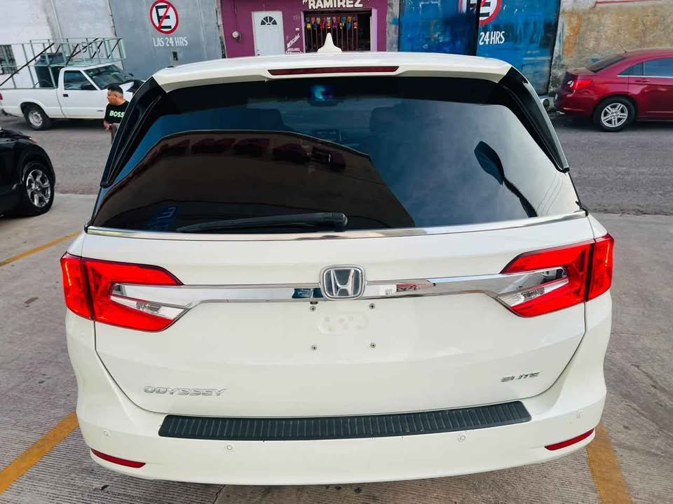 HONDA ODYSSEY ELITE 2018