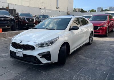 Inicio Kia-Forte-GT-Line-2021-1
