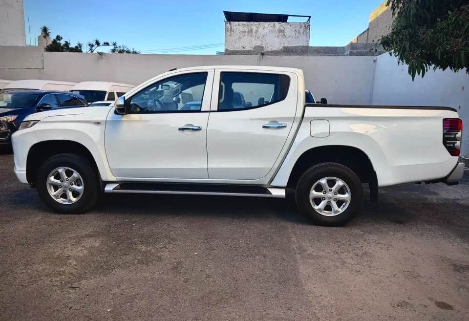 Mitsubishi L200 2022 Diesel 4×4